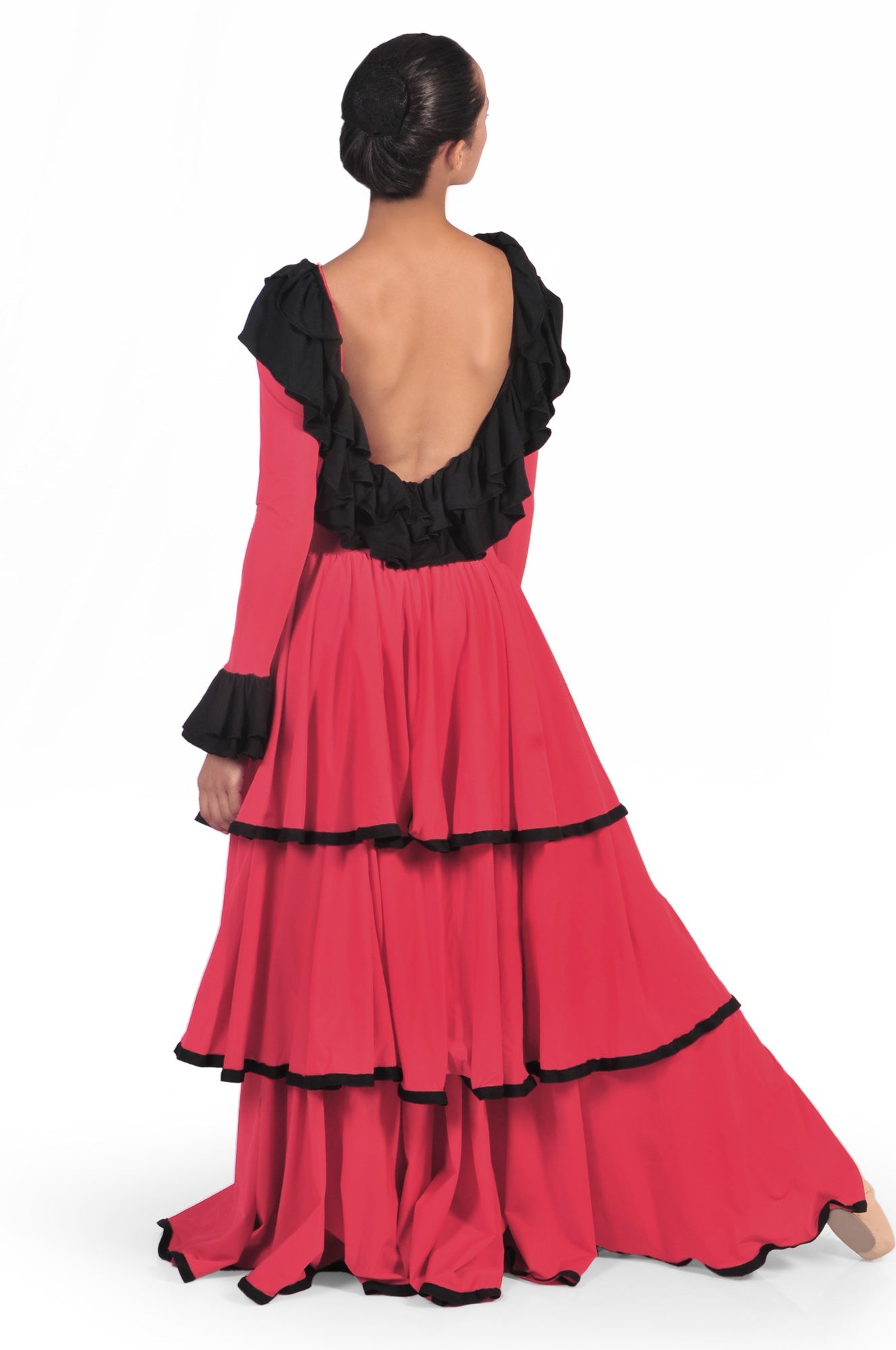 Elegant Dress for Spanish Dances - Flamenco and Ballets STUDIODANZA Elegant Dress for Spanish Dances - Flamenco and Ballets STUDIODANZA
